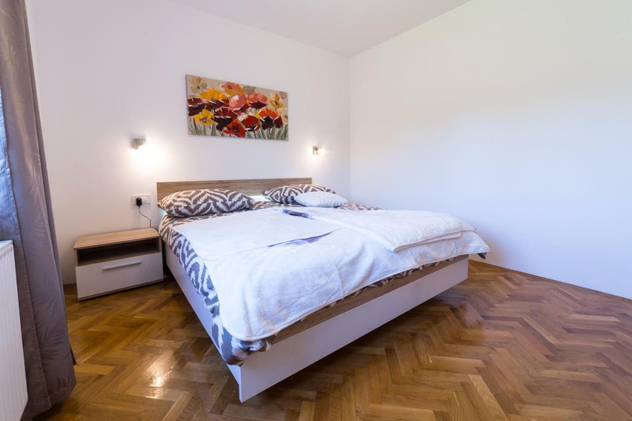 Apartments Raspolic Kastav Luaran gambar